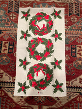 Vintage Vera Christmas Wreath Tea Towel